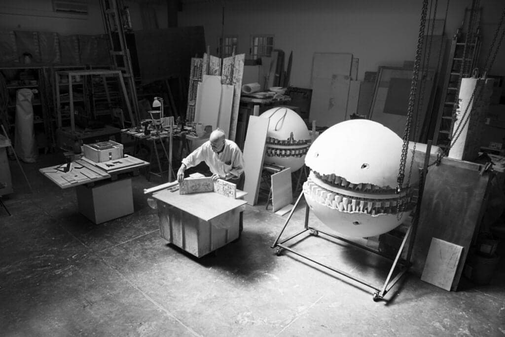 Arnaldo Pomodoro — Una vita: le grandi opere alle Gallerie d'Italia