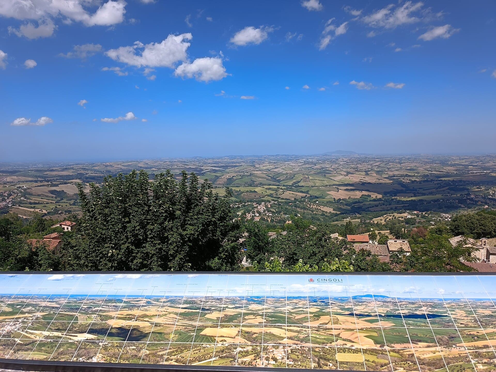 Cingoli è il Borgo dei Borghi 2026: il "Balcone delle Marche" al centro