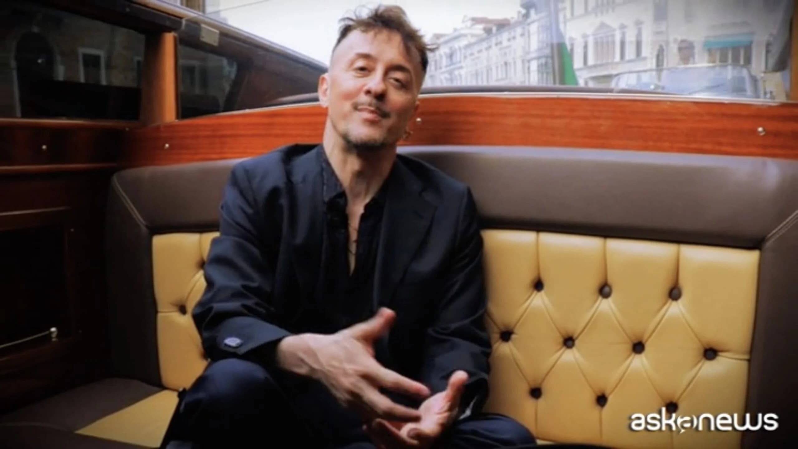 Dardust inaugura "SommersiVo" al Padiglione Venezia alla Biennale Arte