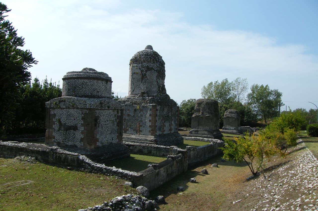 Giornate FAI di Primavera 2026 in Campania: palazzi, ville e siti aperti ad Avellino, Benevento, Cas