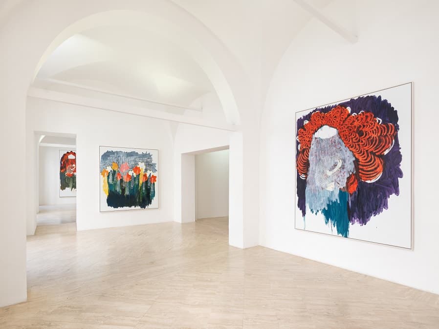 Like Flowers We Fade: la prima mostra italiana di Portia Zvavahera a