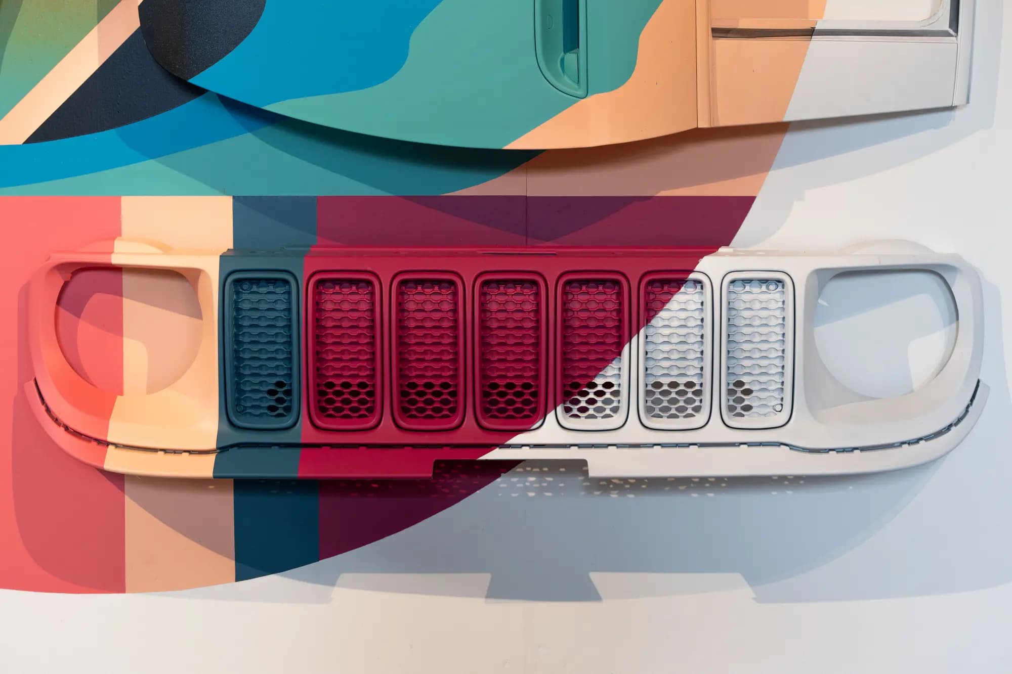 SUSTAINera trasforma componenti auto in arte alla Milano Design Week